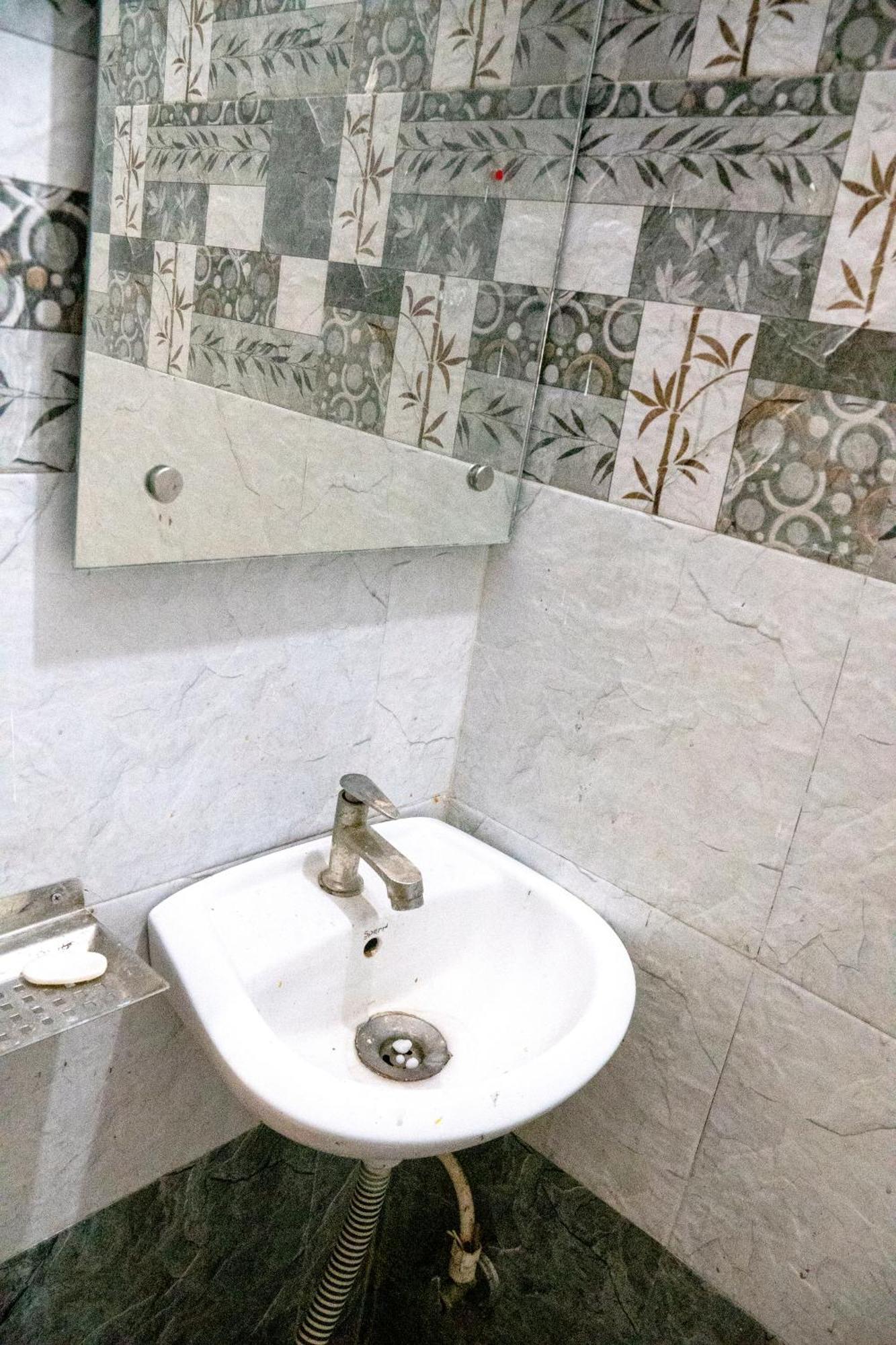 אגרה Hotel An Palace מראה חיצוני תמונה